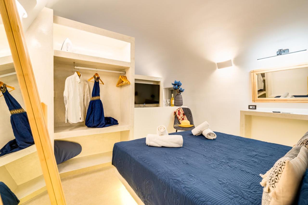 Tiara Santorini Apartment
